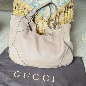 Authentic large GUCCI handbag